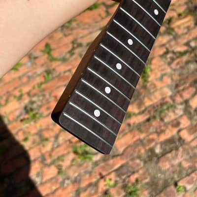 Round end stainless steel 22 frets AAAAA 22frets Roasted flame Maple guitar neck 25.5 inch white dot satin Rosewood image 8