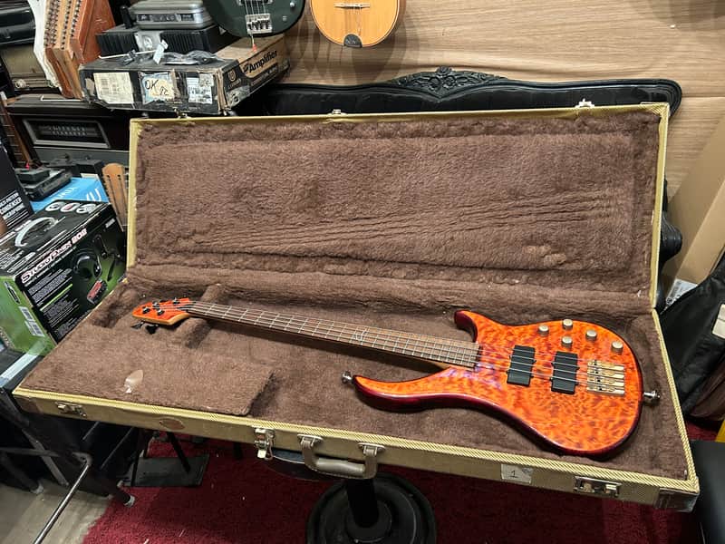 Peavey Cirrus 4 Active with Rosewood Fretboard 2010s - Tiger Eye image 1