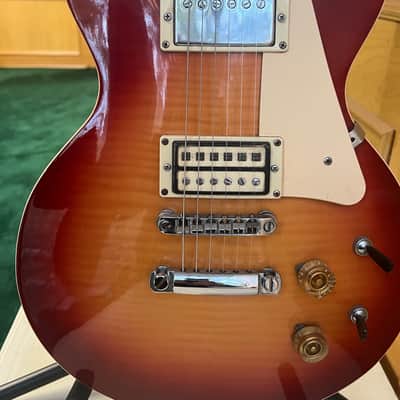 Electra Omega X220 1977-1981 - Cherry Sunburst image 2