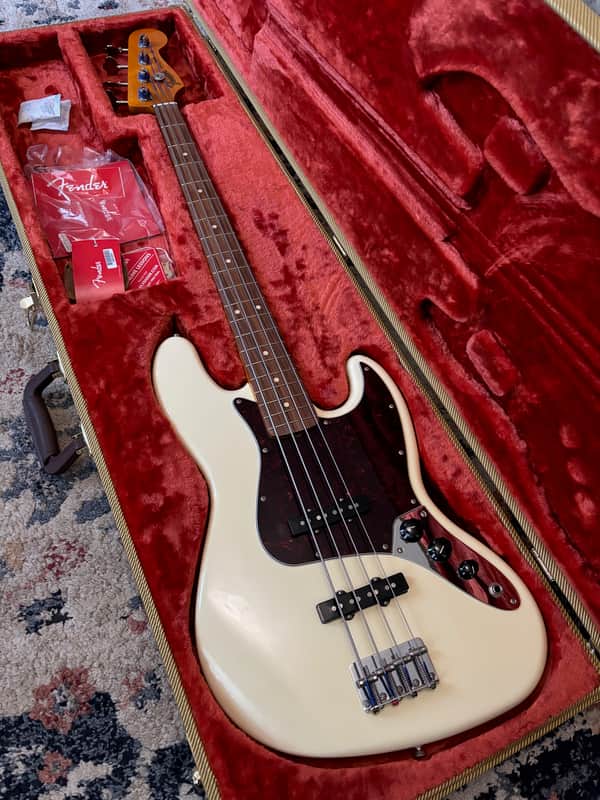 ベース Fender Mex Classic Series 60s Jazz Bass Fender Classic Series '60s Jazz Bass 2001 - 2016 | Reverb