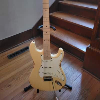 Slick SL57 2026 - Yellow - Relic Stratocaster image 3