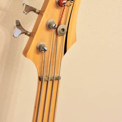 Vantage Avenger Fretless Bass image 5