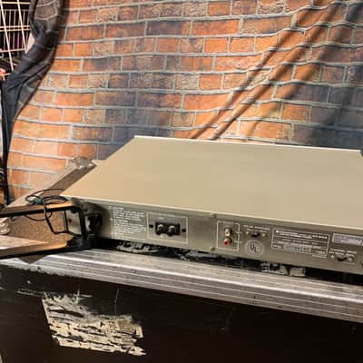 Kenwood KT-9XG 80’s Silver Quartz Synthesizer Tuner image 5