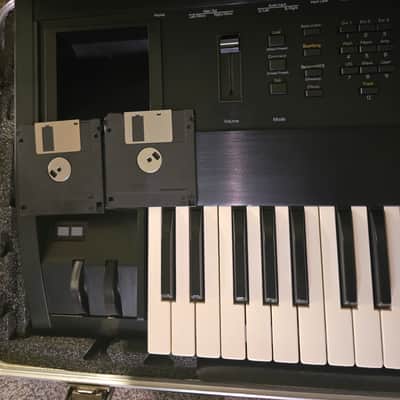 Ensoniq ASR-10 Advanced Sampling Recorder 1992 - Black image 10
