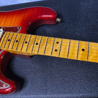 NEW! Fender Limited Edition Custom Deluxe AAA Flame Stratocaster - Hand Wound Pick-Ups - Gold Hardware - Aged Cherry Sunburst - 7.6lbs - Authorized Dealer - G07114 - WOW! image 5