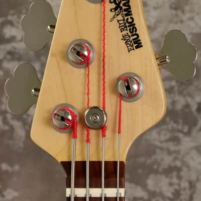 Music Man Stingray 4 Fretless White-Free Shipping* image 8