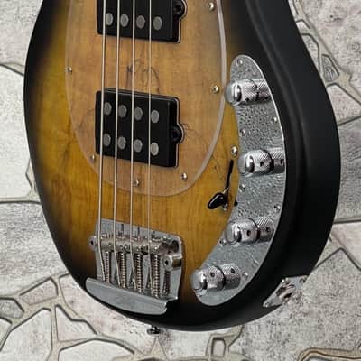 Sterling Stingray HH in Natural Spaulted Maple Burst Satin image 3