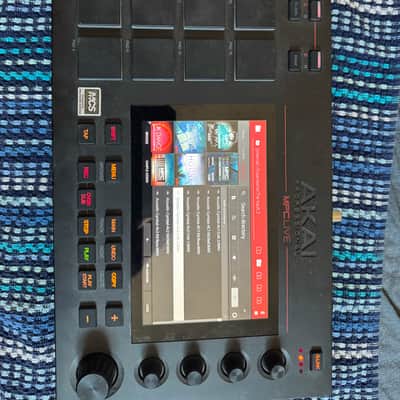 Akai MPC Live Standalone Sampler / Sequencer 2017 - 2020 - Black image 1