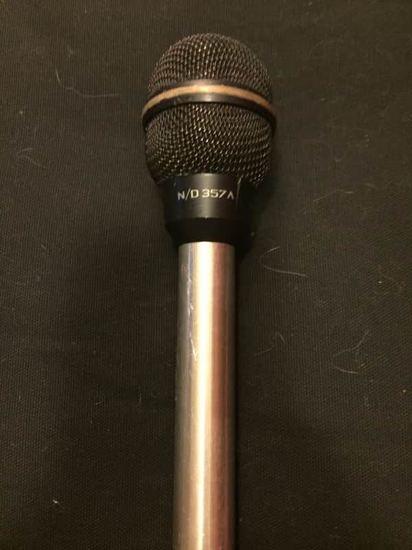 Electro-Voice N/D357a Supercardioid Dynamic Microphone image 1