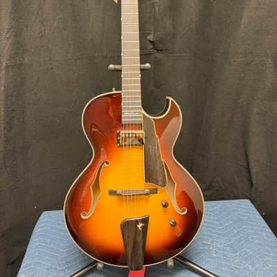 Eastman AR480CE-SB John Pisano- Present - Sunburst image 1