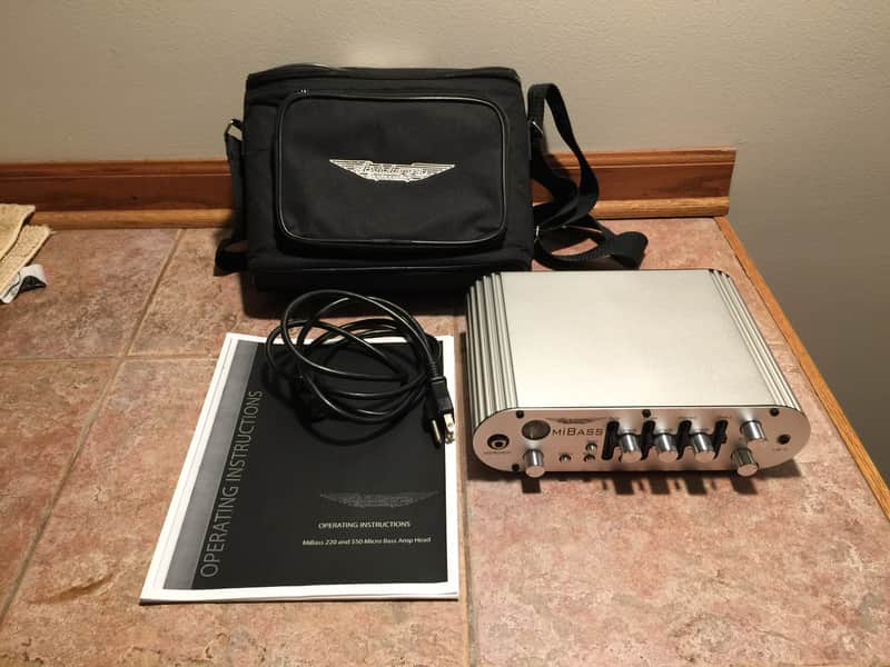 Ashdown MiBass 550 Class D Ultra Lightweight Bass Head image 1