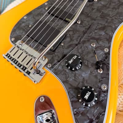 *Upgraded* Fender Player II Modified Stratocaster with Maple Fretboard 2025 - Present - Sunshine Yellow image 2