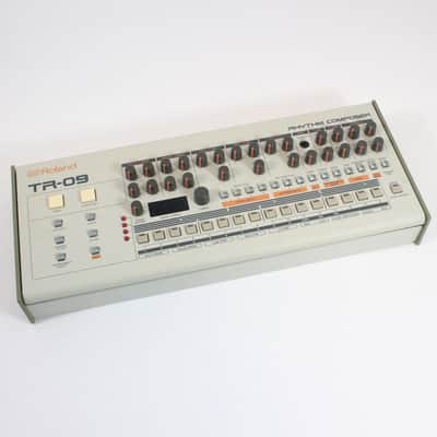 ROLAND TR-09 Boutique Series Rhythm Composer [Z0H5116] (06/08)