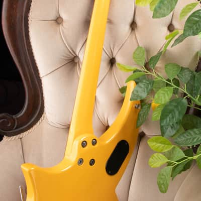 Fernandes GM-85 2000 - Yellow image 12