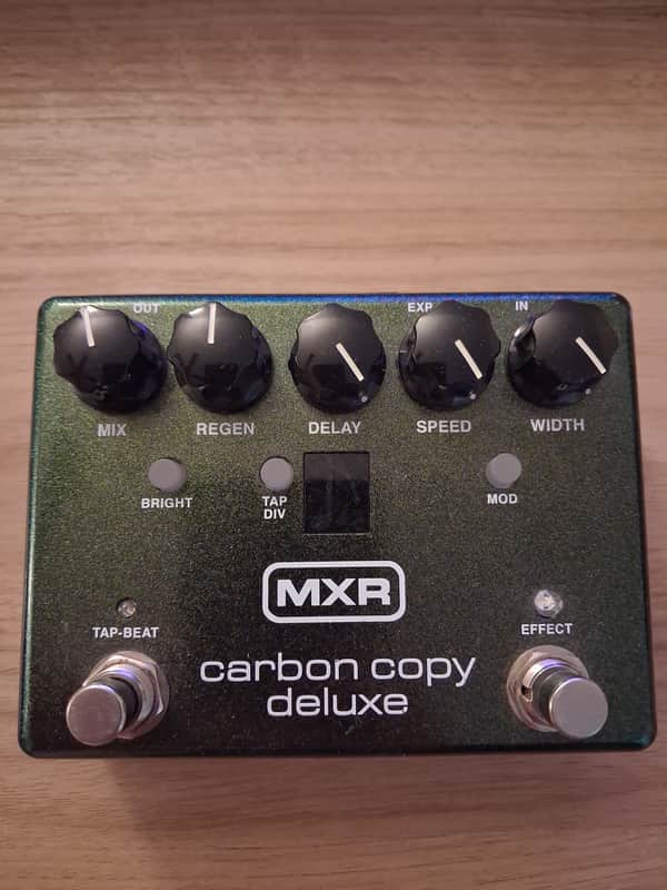 MXR M292 Carbon Copy Deluxe Analog Delay