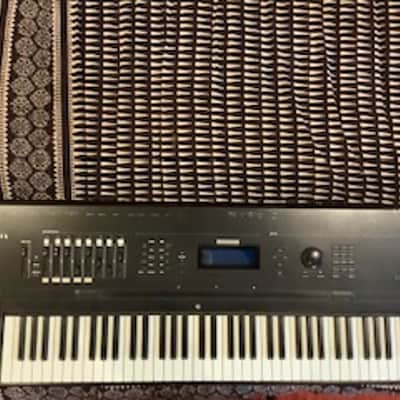 Kurzweil K2500X 88-Key Digital Workstation Synthesizer 1990s - Black