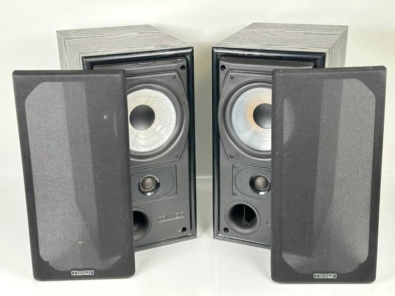 Vintage 90's Mission 732i 2-Way Base Reflex Bookshelf Speakers Pair image 1