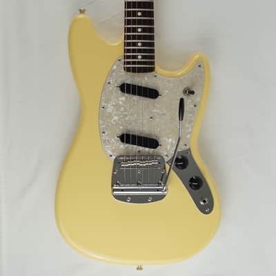 Fender American Performer Mustang - USA 2021 - Vintage White - Gigbag included image 3
