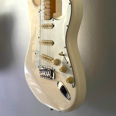 Rare 1989 Fender Squier Stratocaster USA (E9-Series) Aged Olympic White Excellent Player with Low Action image 10