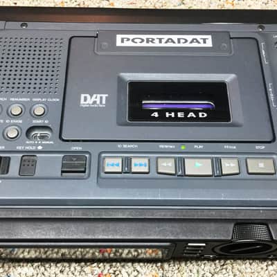 HHB Professional Portadat PDR-1000 Portable  DAT Recorder  with new DAT tapes image 2