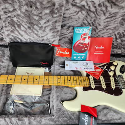 Fender American Professional II Stratocaster 70th anniversary. image 7