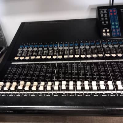 YAMAHA LS9 32 Mixer Digitale image 4