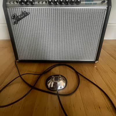 Fender '68 Custom Vibrolux Reverb-Amp 2-Channel 35-Watt 2x10 " Guitar Combo 2013 - 2018 image 3