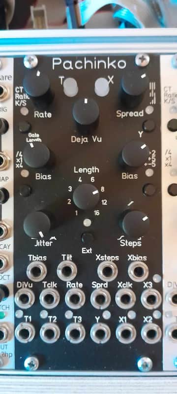 michigan synth pachinko - black image 1