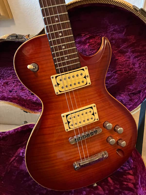 Dean Zelinsky LaVoce 2017 - Amber burst flame image 1