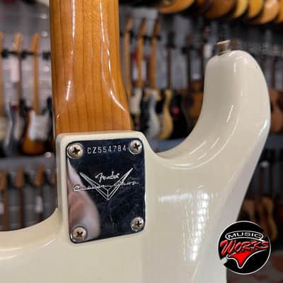 Fender   Custom Shop 62 Stratocaster Relic Antique Olympic White image 11