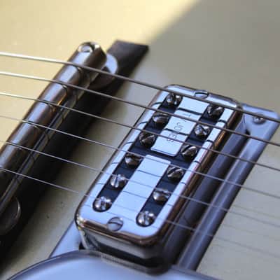 GRETSCH "G6134T Limited Edition Penguin™ with Bigsby®, Ebony Fingerboard, Casino Gold" HARDCASE, 4, 2 KG image 8
