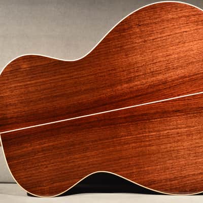 Pre-Owned Taylor 812e 12-Fret Slotted Headstock Acoustic Electric Guitar w/ OHSC image 7