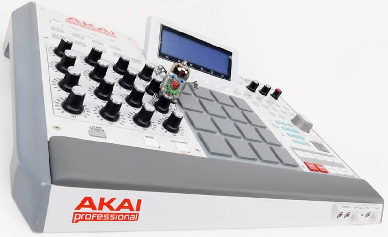 Akai MPC Renaissance Sampler Synthesizer + Sehr Gut +OVP + 1.5Jahre Garantie image 1
