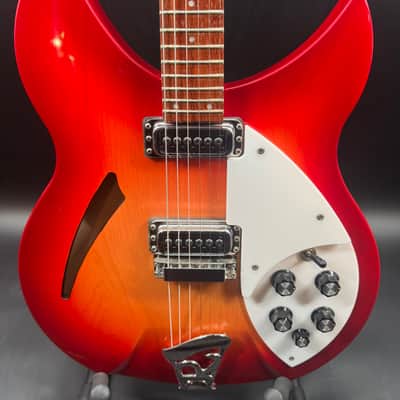 Rickenbacker 330/6 2016 - FireGlo image 6