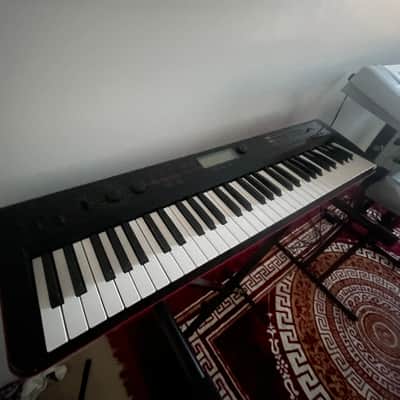 Korg KROSS 61-Key Music Workstation 2010s - Black