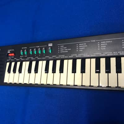 Casio SA-2 Electronic Keyboard 1980 image 2