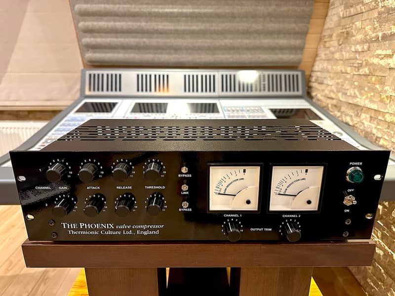 Thermionic Culture Phoenix Valve Compressor Black image 1