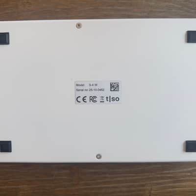 Torso Electronics S-4 – White – Excellent Condition + Decksaver + Carrying Case Bild 6
