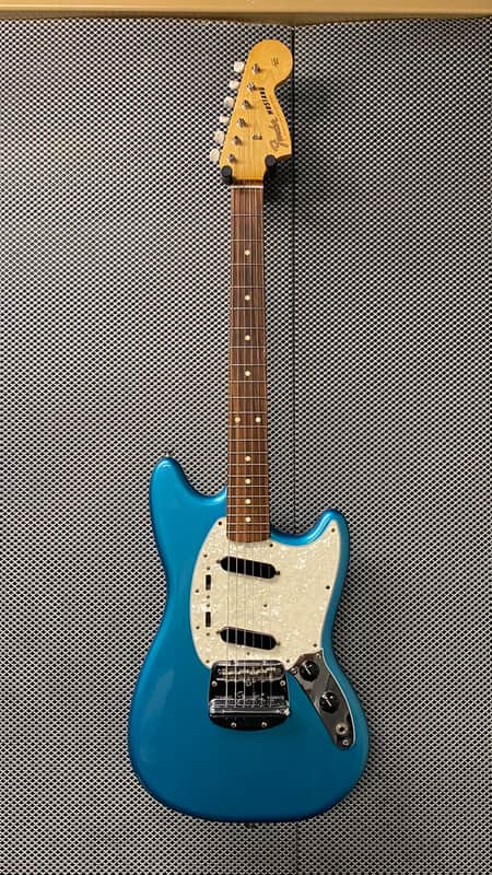 Fender Vintera '60s Mustang