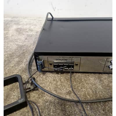 Yamaha TX-L400 - AM/FM Stereo Tuner - Good image 3