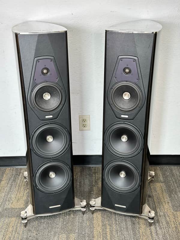 Sonus Faber Amati Futura Tower Speakers (Pair) image 1