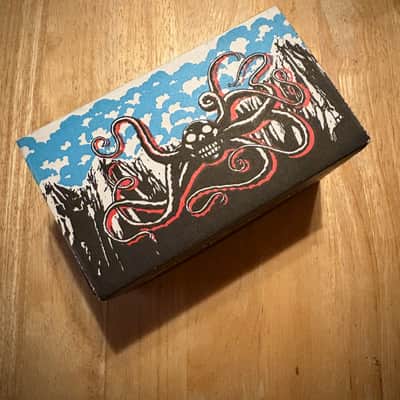 EarthQuaker Devices Acapulco Gold Power Amp Distortion V2 Pedal - LIKE NEW! image 4