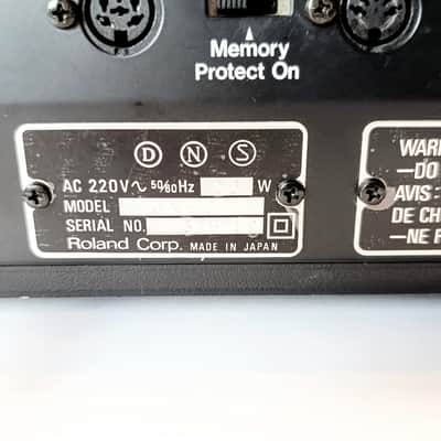Roland JX-3P 61-Key Programmable Preset Polyphonic Synthesizer with PG-200 Programmer 1983 - 1985 - Black image 9