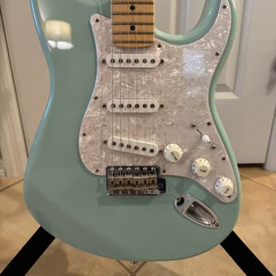 Fender Stratocaster - Daphne Blue image 2