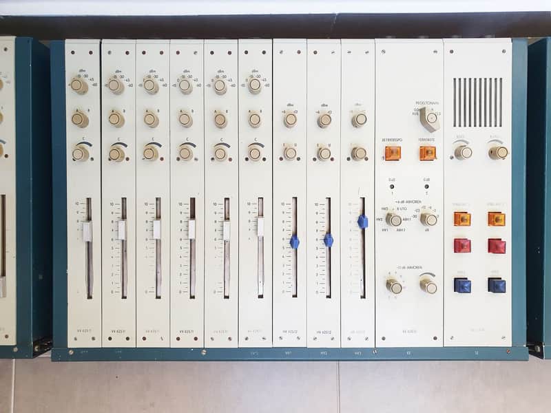 RFT VEB RFT Studio Elektroakustik Leipzig KSG 625 vintage mixer -70s image 1