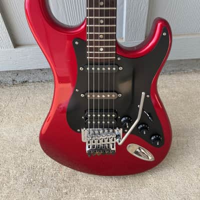 Kramer Pacer Deluxe 1983 "Globe Pacer" - Candy Apple Red image 1