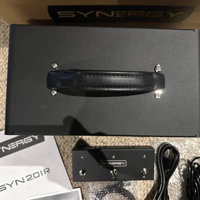SYNERGY SYN-20IR Amp Head - mint condition image 7