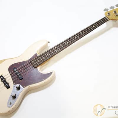 Fender Road Worn FLEA Jazz Bass Shell Pink image 2