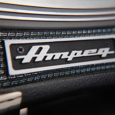 Ampeg Micro VR 200w Solid State Bass Amplifier w/ 2x10 Cabinet #58996 image 19