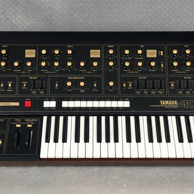 Yamaha CS-40M ✅ Dual-VCO Monophonic Powerhouse ✅RARE Vintage from 70s Analog Synth ✅ Classic 70s Sound ✅ Cleaned & Fully Checked ✅ Worldwide Shipping image 3